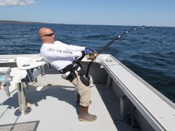 Steve Palmo applying 50lbs+ of drag pressure to a 950lb giant bluefin tuna